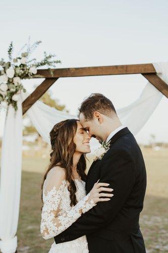 mobile - carousel-hero-element image-4