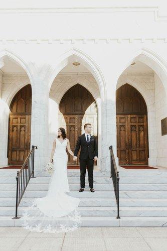 mobile - carousel-hero-element image-2